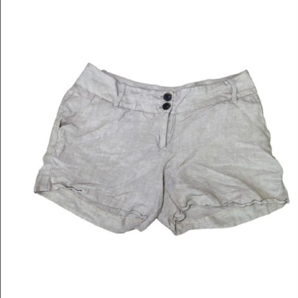 Beige shorts